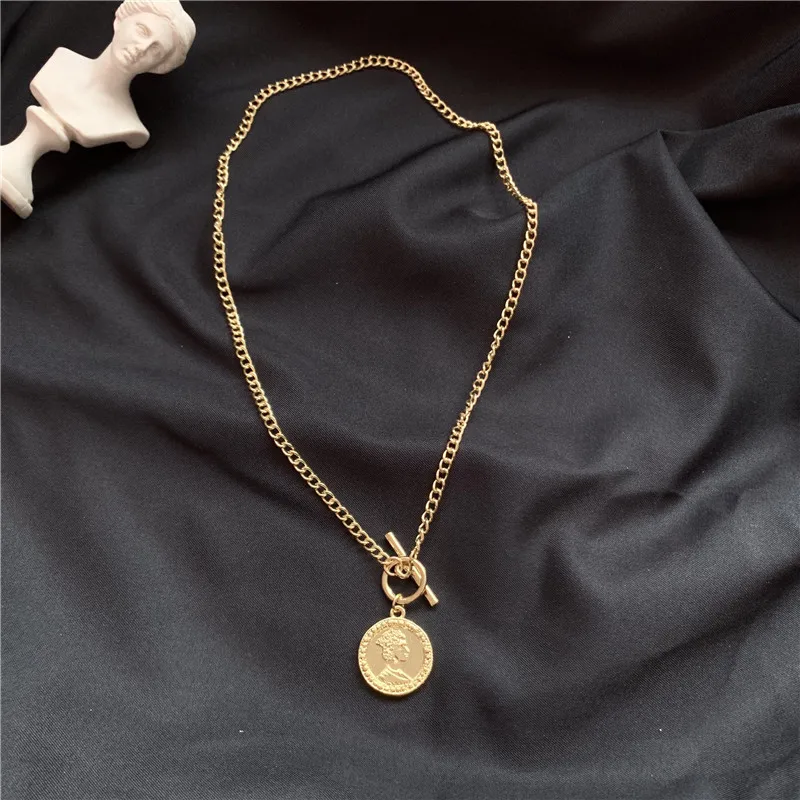 Moda Rotund Charm Pandantiv Coliere Pentru Femei Cadou Vintage Monede De Aur De Culoare Lanț Colier Declarație De Bijuterii En-Gros Imagine 3